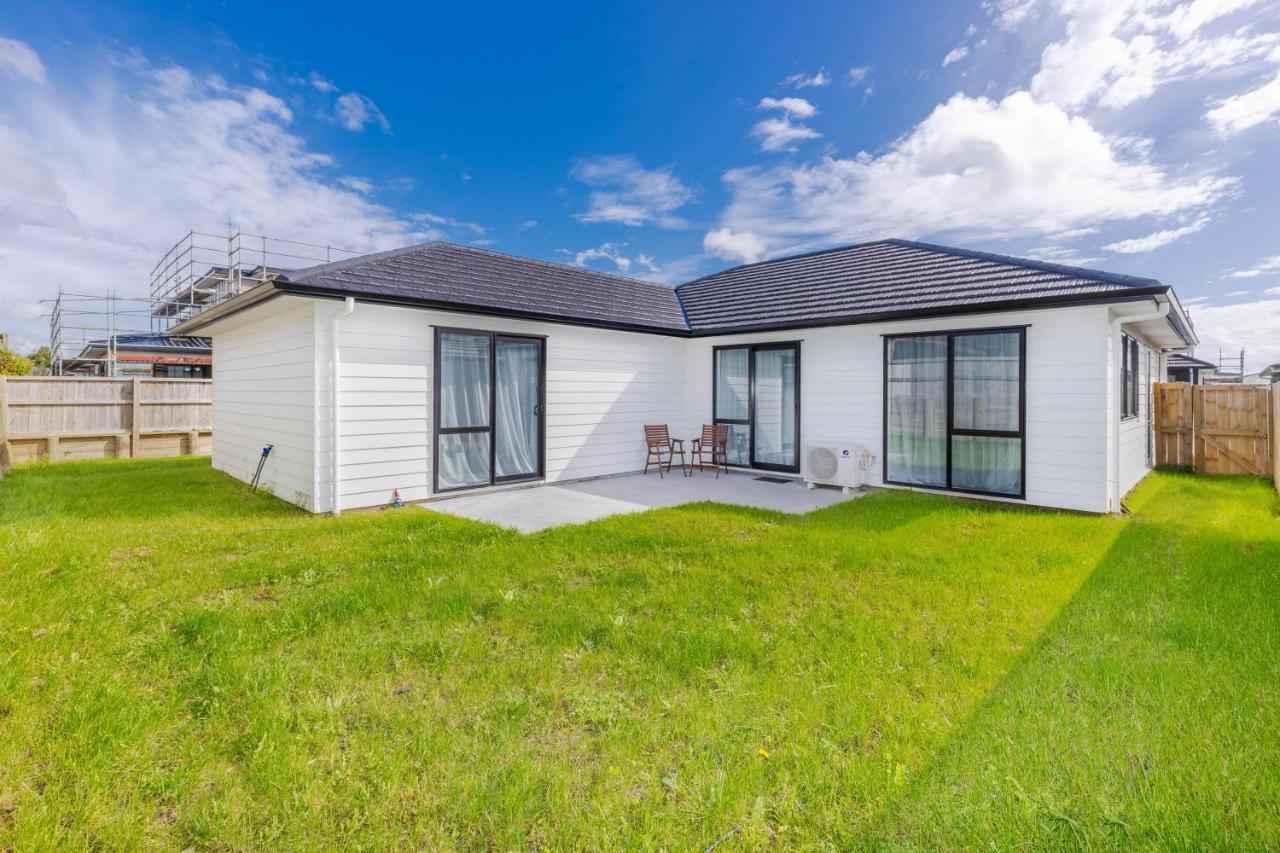 Stay In Newly Built House Hamilton Eksteriør bilde